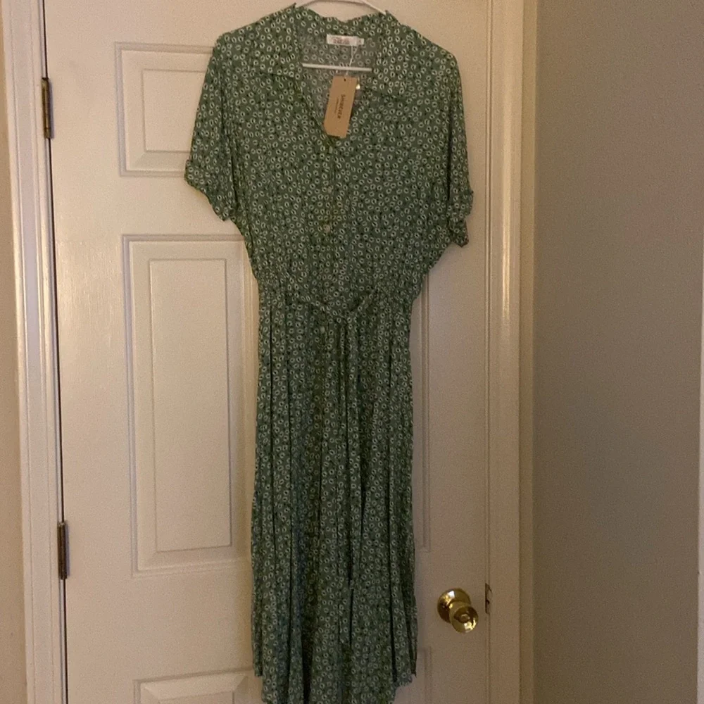 Shibever Dress New with Tags! - Picture 3 of 5